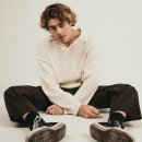 그레이(GRAY) 이미지