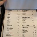스카이베이 부근 | [강릉 여행] 안목 해변 근처 맛집 롱 브레드/오션뷰 카페 뤼미에르/ 경포호, 경포 해변