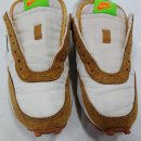 깨끗한 옷 세탁소 신발 이미지