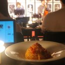 자유로정육 - 17337 | 강남역 맛집 술집 연인의 기념일이나 생일에 가기 좋은 분위기 좋은 매일 공연을 볼 수 있는 고급진...