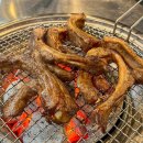 케이티진영빌딩 | 숯불에 구워 불향 가득한 김해 진영 쪽갈비 맛집 봉갈비