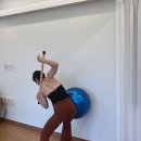 [위아요가/ 아차산역 필라테스] 건강하고 예쁜 상체 만들기, 짐볼과 스틱 하나로 충분해요 이미지