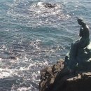 Do you know the mermaid statue of Dongbaekseom Island? 이미지