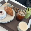 흐른 | [부산 강서구] 낙동강 근처 뷰맛집 카페 '흐른' 정보 및 후기(주차, 운영시간, 메뉴)