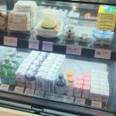 폴바셋 부산대연DT점 | [부산 대연동 카페] 세차장 함께 붙어있는 카페 케이크 맛있음! &#39;폴 바셋 부산 대연 DT점&#39;