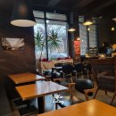 한마음병원 건너편 횡단보도 | 아주대병원 근처 분위기 좋은 카페 트라밸러스