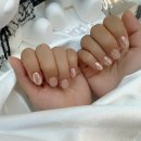 네일에홀린 | 면목역 쿠미네일 오로라 네일 후기｜여름에 딱 맞는 홀로그램 네일💅