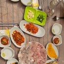 오거리 수족관 앞 | 고향막썰어 해물횟집 거제 장평동 맛집 이지롱