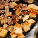 솥뚜껑삼겹살 이미지