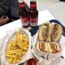 바로니즈 | 인사동 수제버거 맛집 피넛퍼터 버거 후기 니즈버거 안국점