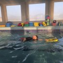 스포츠 아이 수영장 이미지