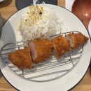 교대역 13번출구 쪽 횡단보도 | [교대역 점심]서초동 점심 맛집으로 유명한 돈까츠 맛집 “가츠오 교대본점” 솔직후기