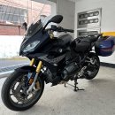 21년식 신형 BMW R1250RS 1만키로 보증기간 옵션다수 스포츠투어러 판매합니다. 이미지