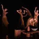 생각하는 손 이미지