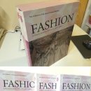 FASHION (A History from the 18th to the 20th Century, The Collection of the Kyoto Costume Institute), YVES SAINT LAURENT 이브생로랑 DVD 판매합니다. 이미지