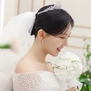 신촌회관 - 순천시 비봉2길 7-13 | 클래식한 무드 속 빛나는 약속, 신촌 연세동문회관 본식 스냅 촬영 후기
