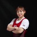 방금 아쉽게 메달권에는 못들었지만, 한국신기록 들어올린 여자 역도선수 이미지