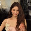 자태나 | 한소희, 파리 '디올 오트 쿠튀르 쇼' 현장! 독보적인 핑크 드레스 자태와 국내외 실시간 후기 반응