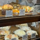 세진베이커리 | 망원동 빵집 어글리 베이커리 웨이팅 밀및 쫀득빵 비교