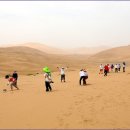 바단지린사막 이미지