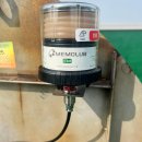 SJ산업 | [학교 시설관리] 옥상 배기팬 고장 방지! SJ자동구리스의 메모루브 설치 솔루