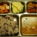 12월3일~흑미밥,김치콩나물국,수제햄야채볶음,치즈계란찜,김치를 먹었어요 이미지