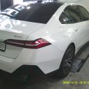 BMW520i뒤휀다 김해자동차복원전문 자동차껍데기 이미지