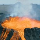 아이슬란드 용암 분출 이미지