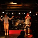 파도의 열창 이미지