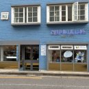 딥블루레이크 | 조용한 분위기 망원역 카페 딥블루레이크 주말에 잠깐 들른 후기