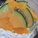 수채화케이크 | [성심당] 노을빛으로 물든 달콤한 유혹, 멜론 1통 케이크 오픈런 후기