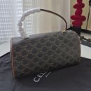 패션피플 | 요즘 패션 피플들이 드는 가방, 셀린느 트리옹프 실린더백 후기