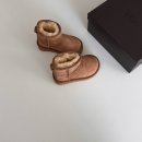 31140-5-6-16 | 호즈 어그 클래식 미니 5/6 (145) 사이즈 후기 ☃ • 16개월 아기 신발 추천, 아기 겨울 신발, 아기 어그...