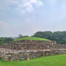 무덤의 흔적 이미지