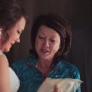 Mom Saves Letter for 20 Years to Give to Daughter on Wedding Day by Makenzie Koch 이미지