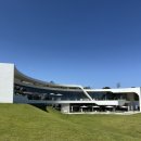 스테이 인 블루 이미지