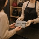 새들천 | 디올지갑 세탁 새들 그레이 천 변색과 얼룩제거 후기