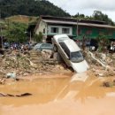 Ringlet dam disaster: Water current pulled wife away from me, says Indonesian 이미지