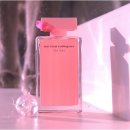 여자애향기 이미지