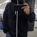 언더아머신세계 | 파주 신세계프리미엄 아울렛 언더아머 매장 여름용 경량 바람막이 기능성 제품 구매후기