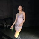 [충격] 혜리 팬미팅 무대서 "옷이 왜 저래"…'볼록 뱃살' 영상에 온라인 발칵 뒤집혔다