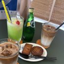 즈므로 | [강릉] 분좋카 강릉 서부시장 커피 맛집 겉바속촉 휘낭시에 내돈내산 후기 ‘즈므로스터리’