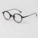 우브 아이웨어 이미지