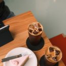 솜이랑 | 부천 수제케이크 맛집 푸티 Putti, 사랑스러운 강아지 솜이가 반겨주는 애견동반 카페