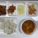 2023.03.09-백미밥,김치찌개,제육고추장볶음,맛살겨자냉채,양배추쌈,쌈장,배추김치 이미지