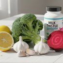 간 해독 돕는 음식과 간 영양제 비교 이미지