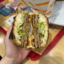 롯데리아용산점 | 용산 아이파크몰 롯데리아 더블더블팩 구매후기 새우버거 데리버거 감자튀김 치즈스틱