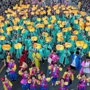 오늘 서울도심 5만명 연등행렬…내일 뉴진스님 '부처핸섬' 뜬다 이미지