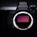 Fujifilm GFX 100s는 몇 주 동안의 소문 끝에 공식적으로 출시되었습니다. 이미지