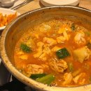 서초역 3번출구 옆 이미지